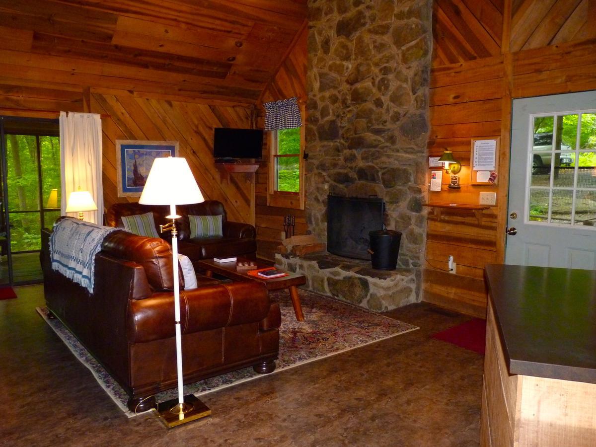 Cabin Creekwood Lyndhurst Ngoại thất bức ảnh